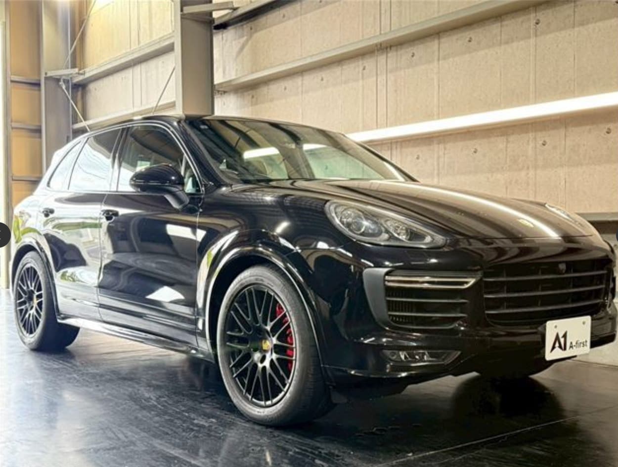 Porsche Cayenne GTS - Image 1
